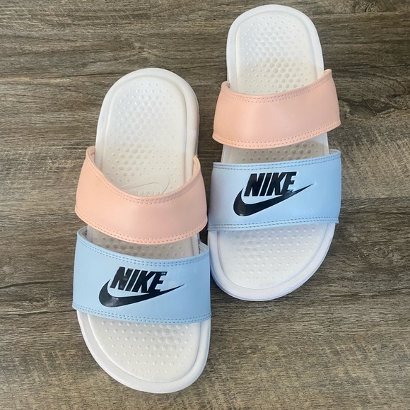 NIKE baby blue/ peach slides - Picture 1 of 10